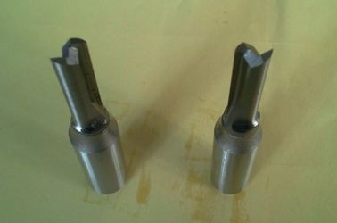 Карбид сдержанный маршрутизатором прямой каннелюры CNC TC0111 твердый Straignt сдержанное с стальным хвостовиком